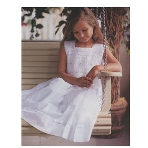 Strasburg White Smocked Embroidery Girls Cotton Sundress Spring Portrait Size 4